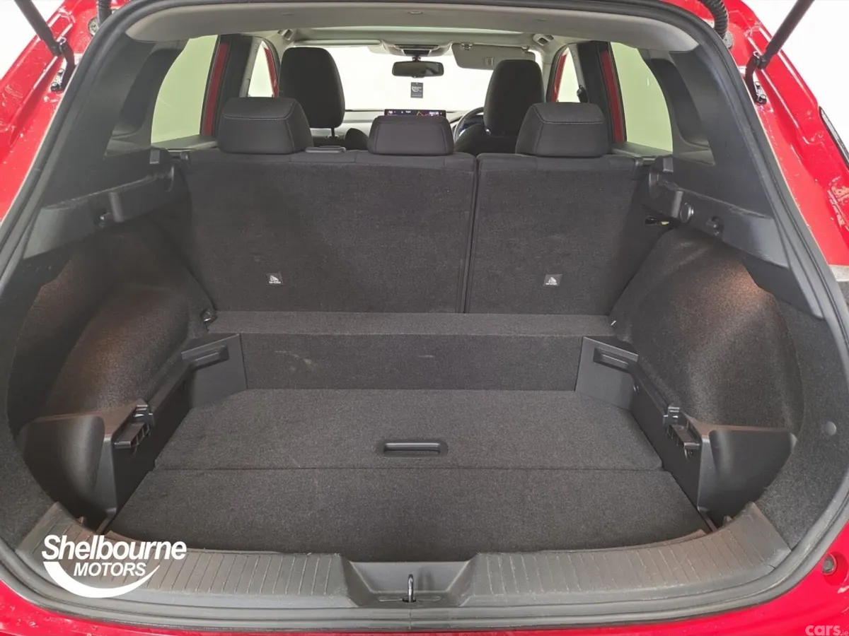 Nissan Qashqai Hatchback, Petrol, 2023, Red