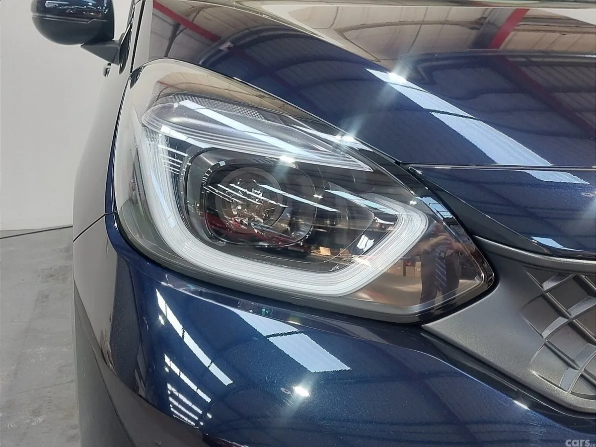 Honda Jazz Hatchback, Petrol Hybrid, 2025, Blue