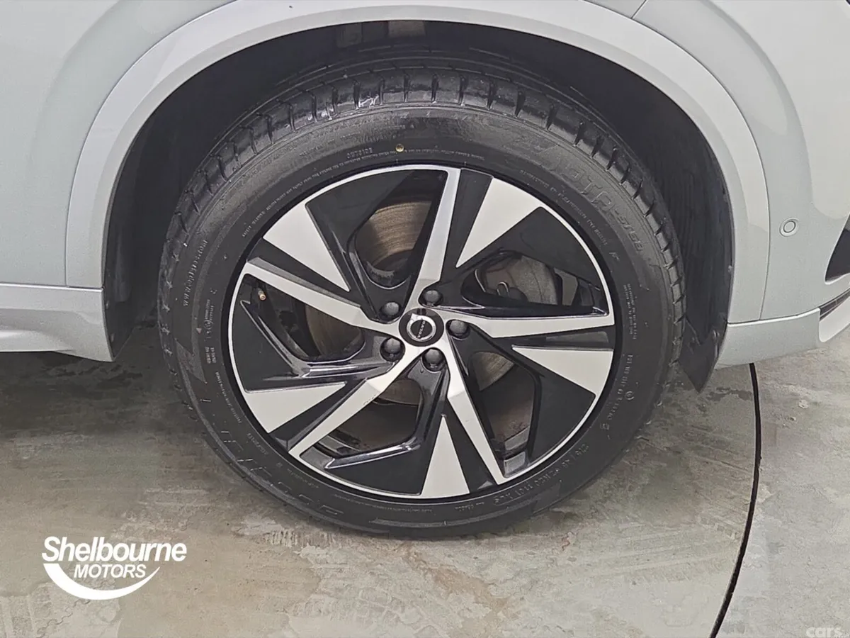 Volvo XC90 Estate, Diesel, 2024, Grey