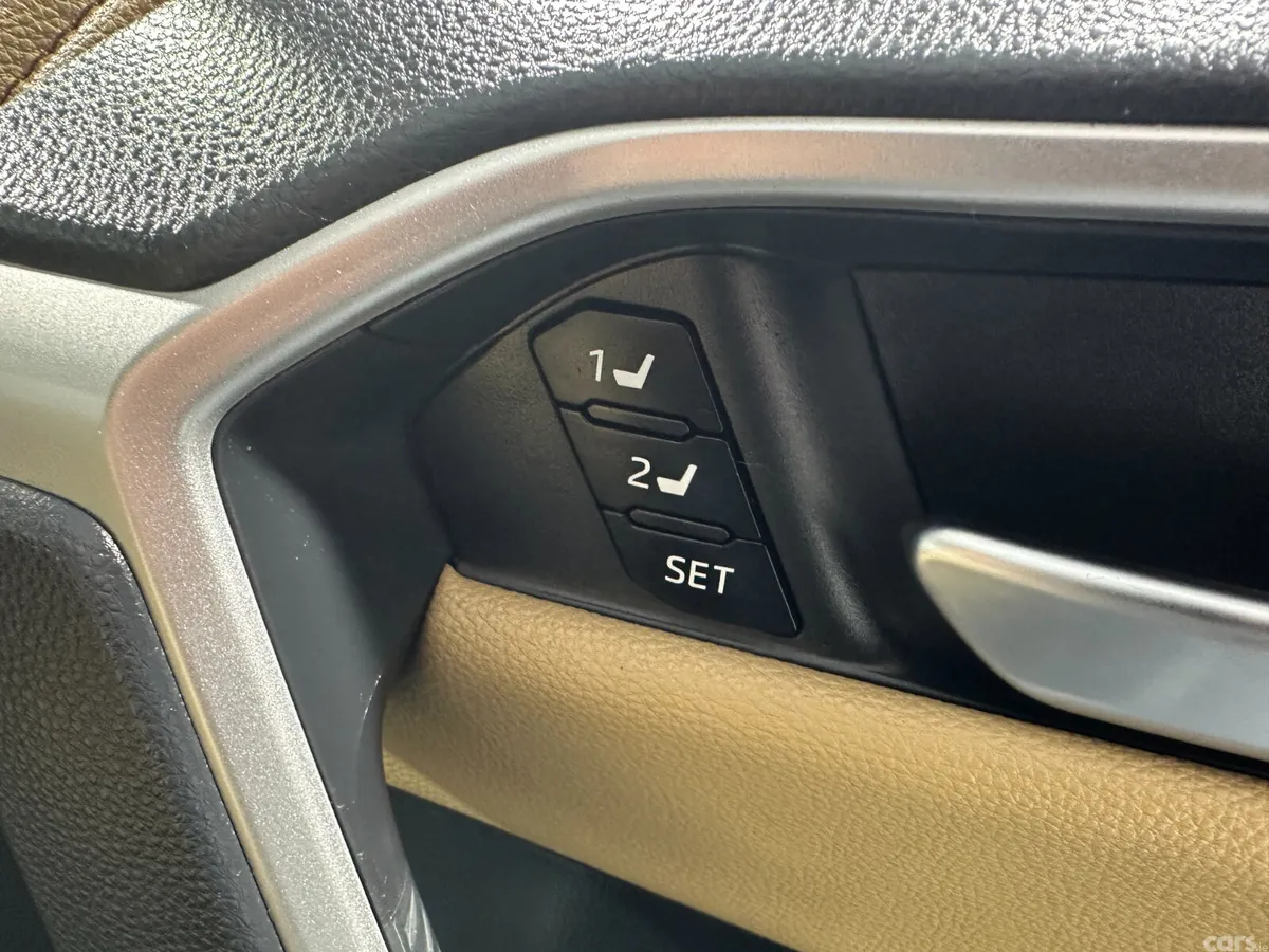 Toyota RAV4 SUV, Petrol Hybrid, 2024, Blue