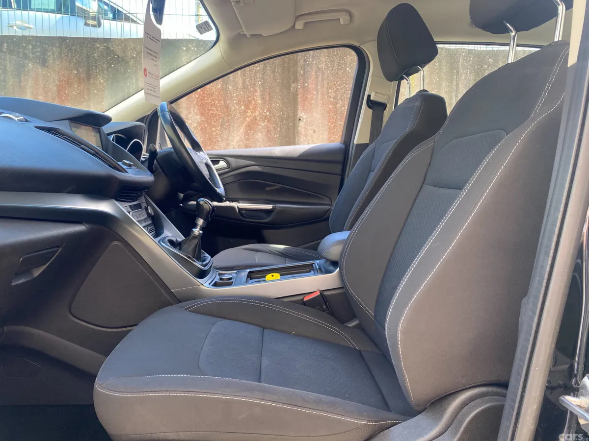 Ford Kuga SUV, Diesel, 2017, Black