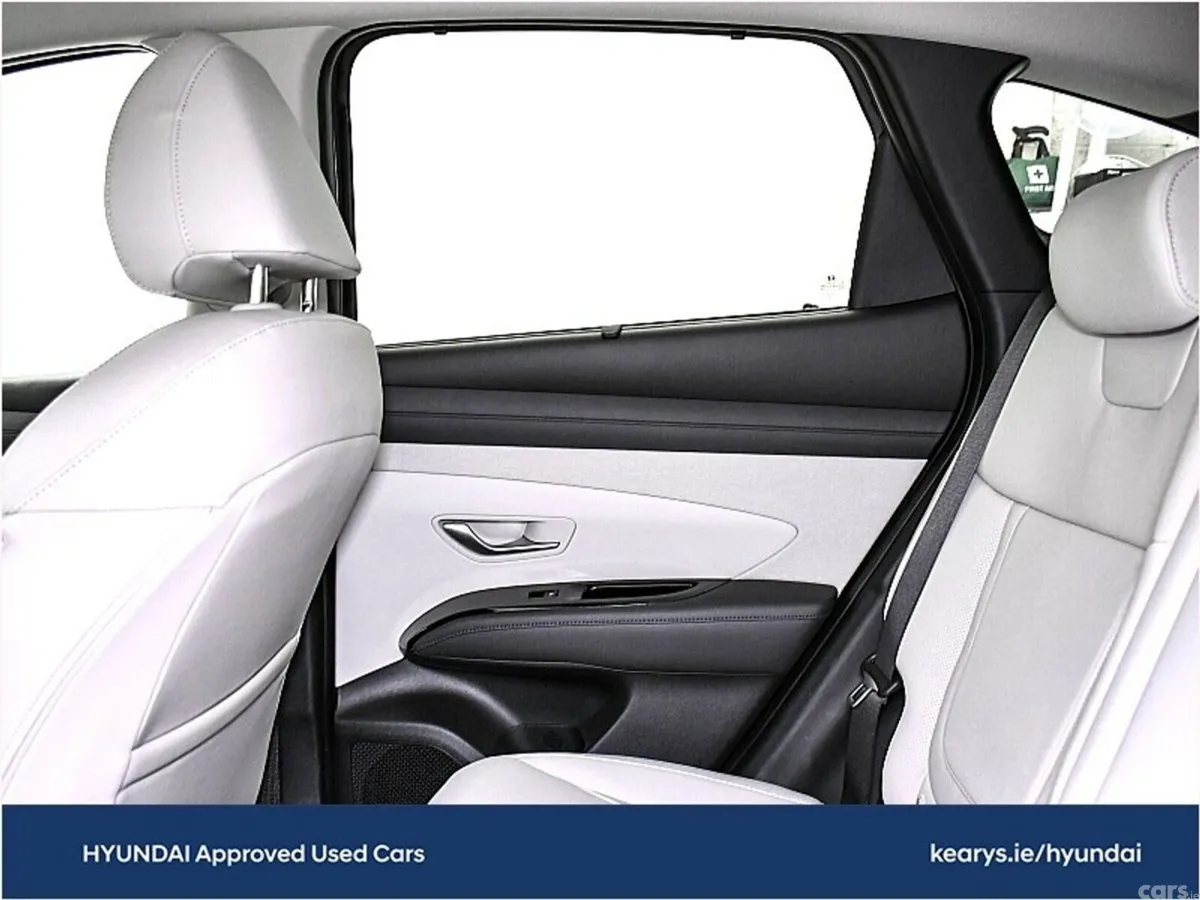 Hyundai Tucson SUV, Petrol Plug-in Hybrid, 2024, Grey