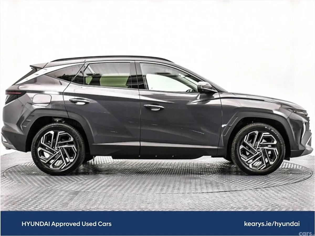 Hyundai Tucson SUV, Petrol Plug-in Hybrid, 2024, Grey