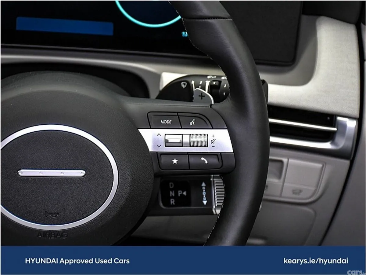 Hyundai Tucson SUV, Petrol Plug-in Hybrid, 2024, Grey
