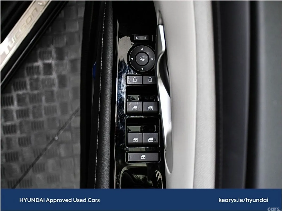 Hyundai Tucson SUV, Petrol Plug-in Hybrid, 2024, Grey