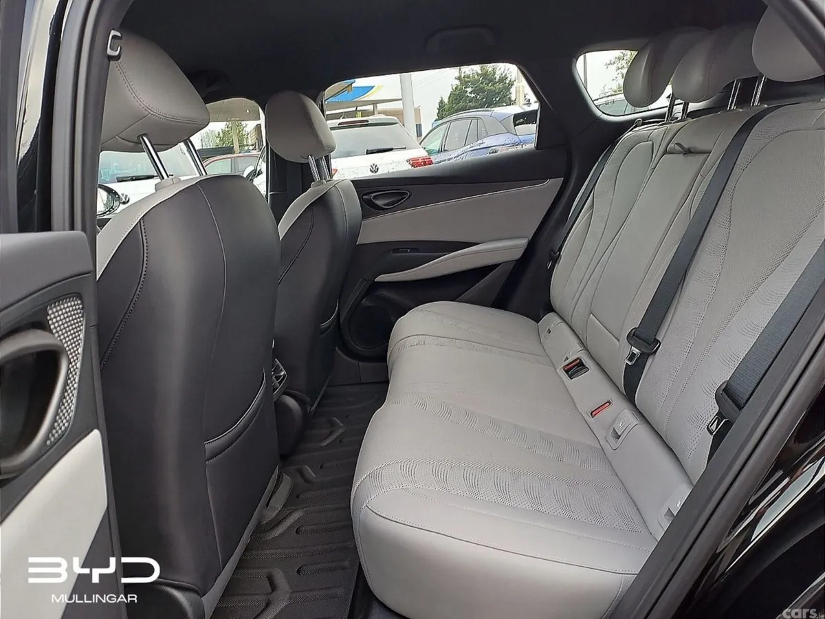 BYD Seal 6 Estate, Petrol Plug-in Hybrid, 2027, Black