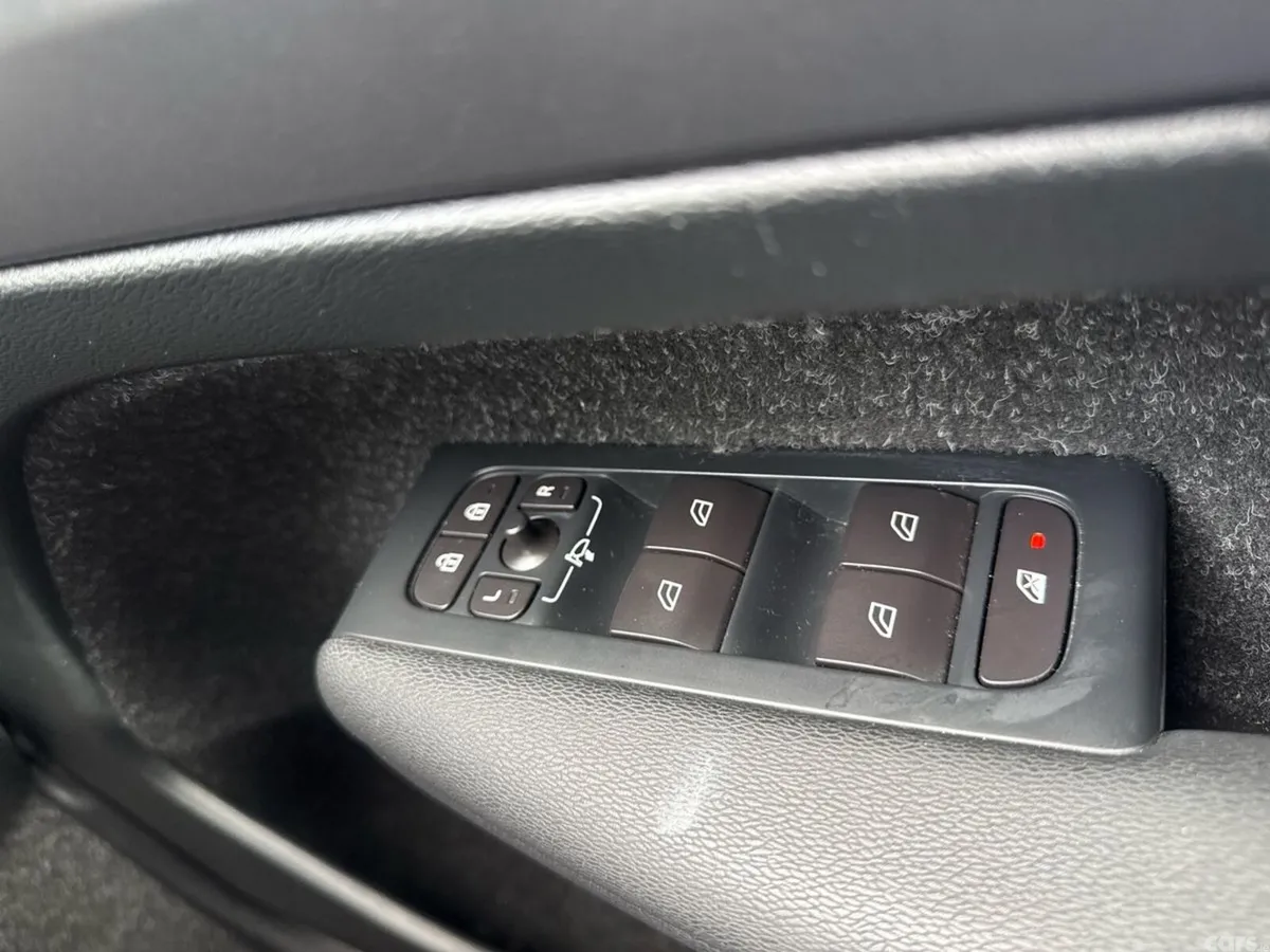 Volvo XC40 SUV, Diesel, 2019, Grey
