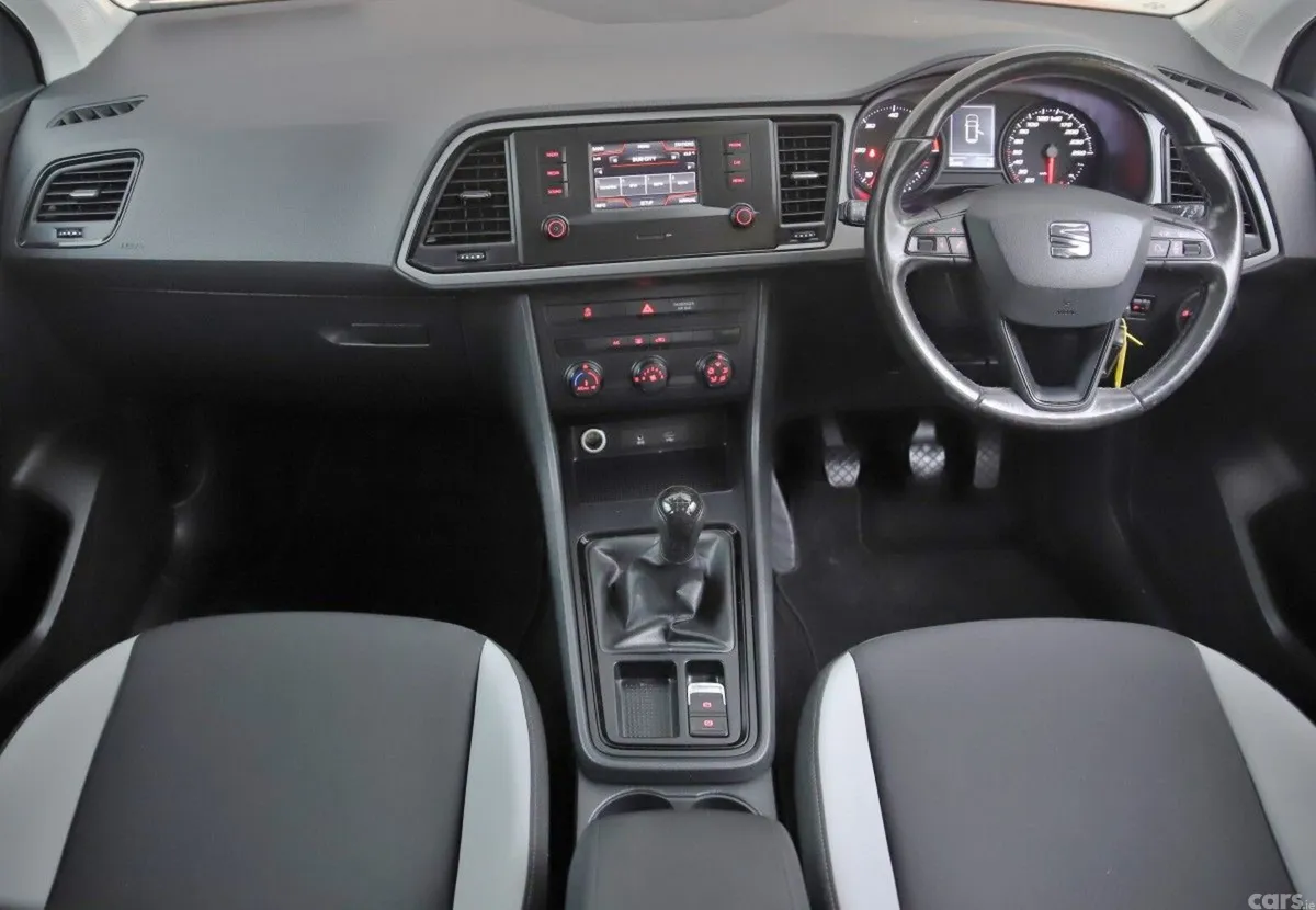 SEAT Ateca SUV, Diesel, 2017, Red