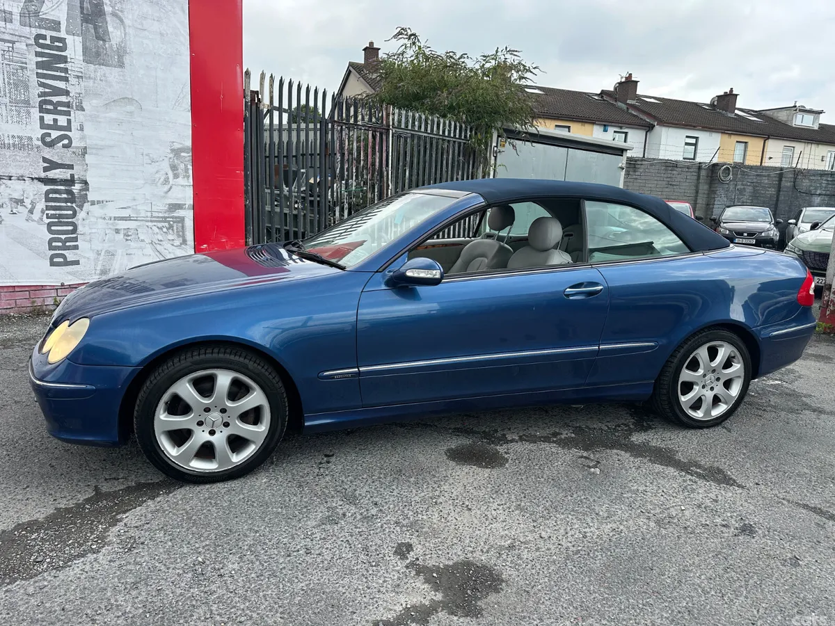 Mercedes-Benz CLK Convertible, Petrol, 2004, Blue