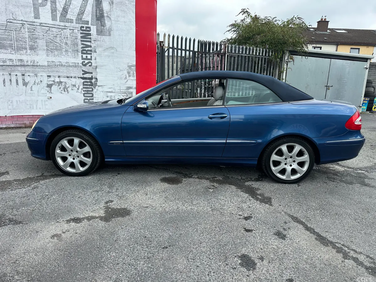 Mercedes-Benz CLK Convertible, Petrol, 2004, Blue