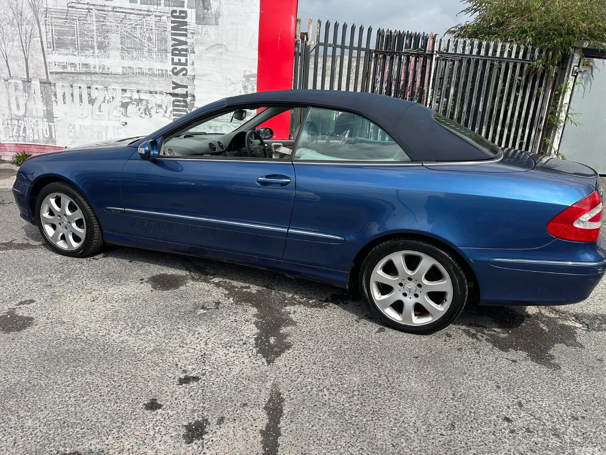Mercedes-Benz CLK Convertible, Petrol, 2004, Blue
