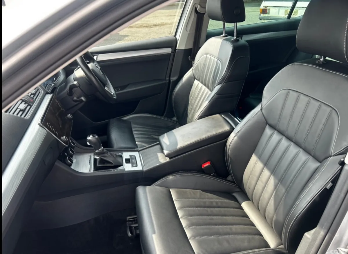 Skoda Superb Saloon, Diesel, 2020, Silver