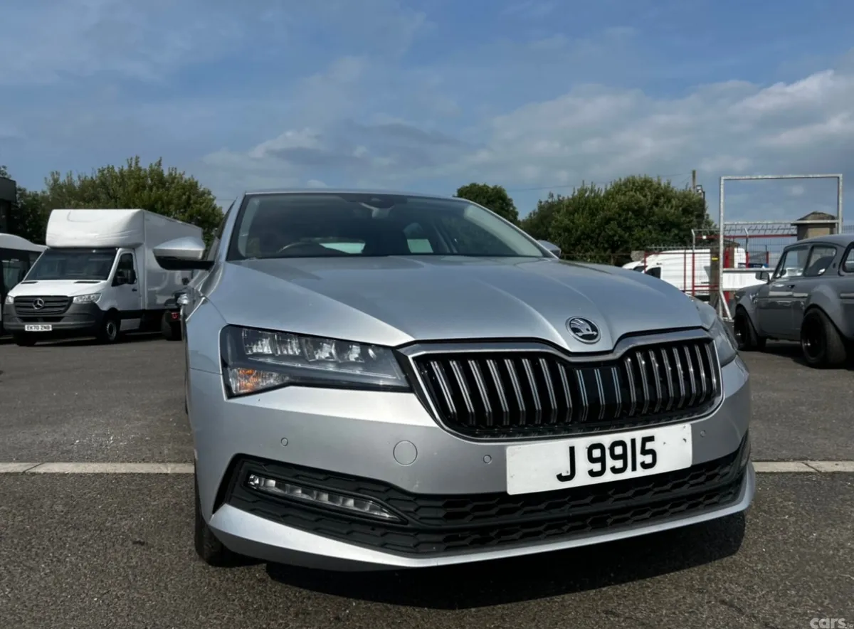 Skoda Superb Saloon, Diesel, 2020, Silver