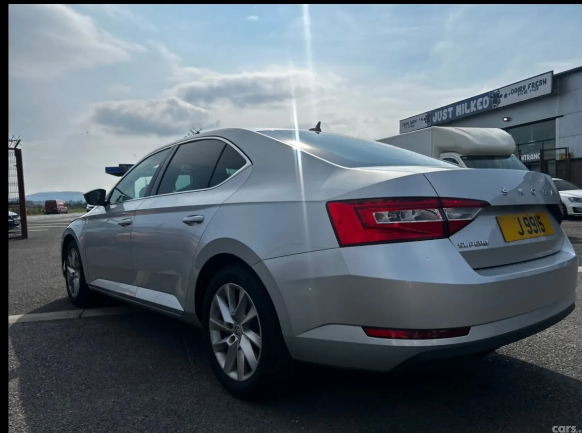 Skoda Superb Saloon, Diesel, 2020, Silver
