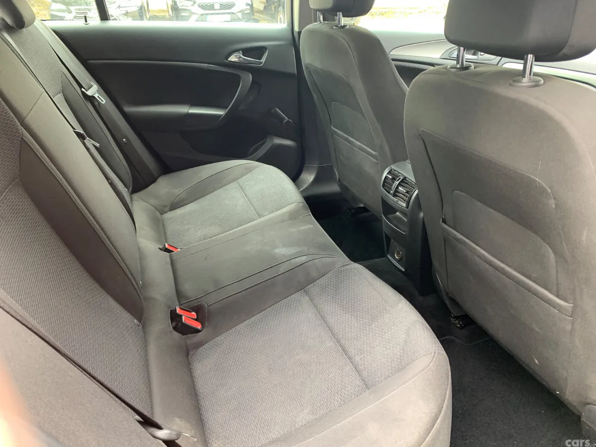 Opel Insignia Hatchback, Diesel, 2014, Grey
