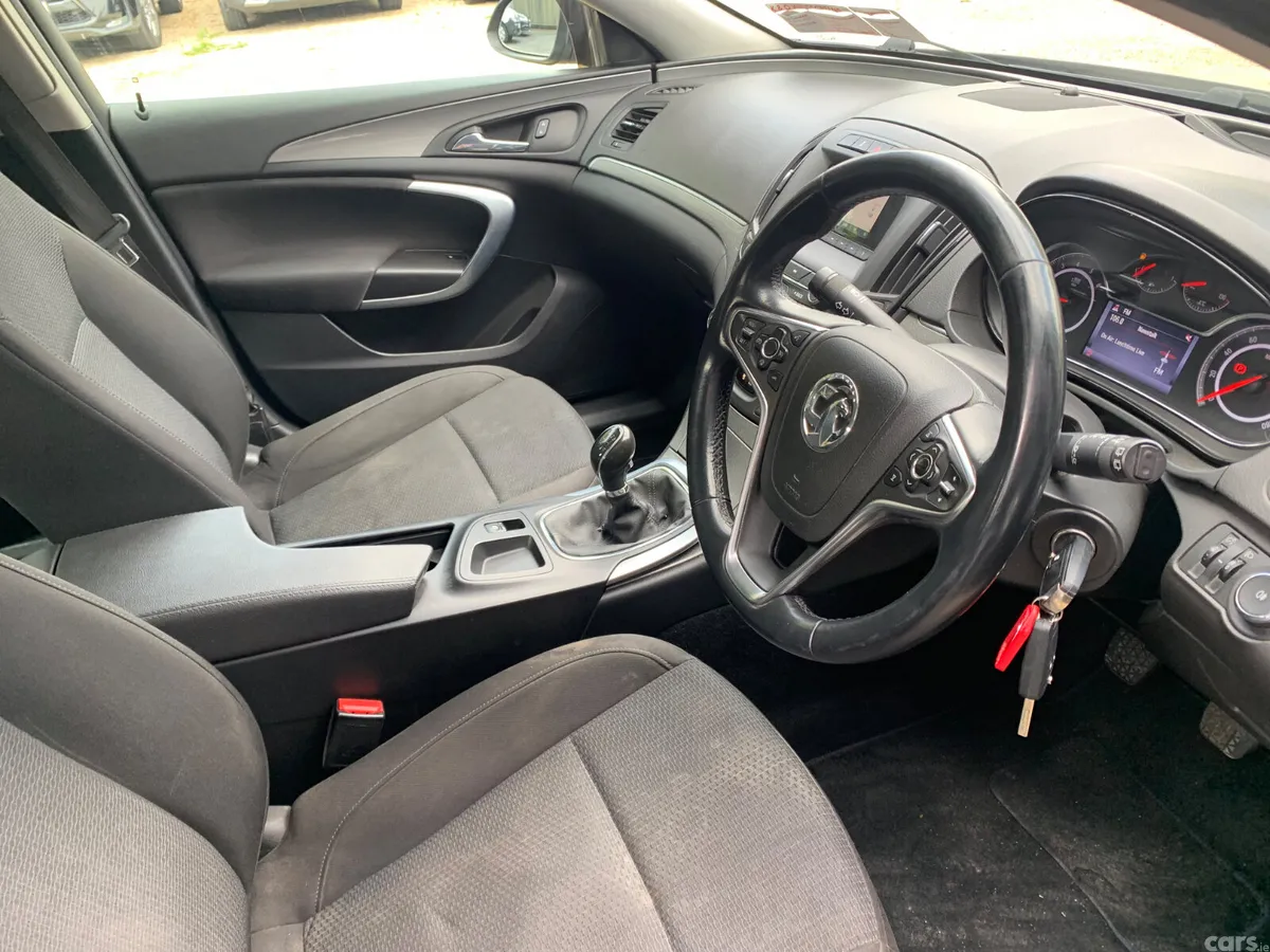 Opel Insignia Hatchback, Diesel, 2014, Grey