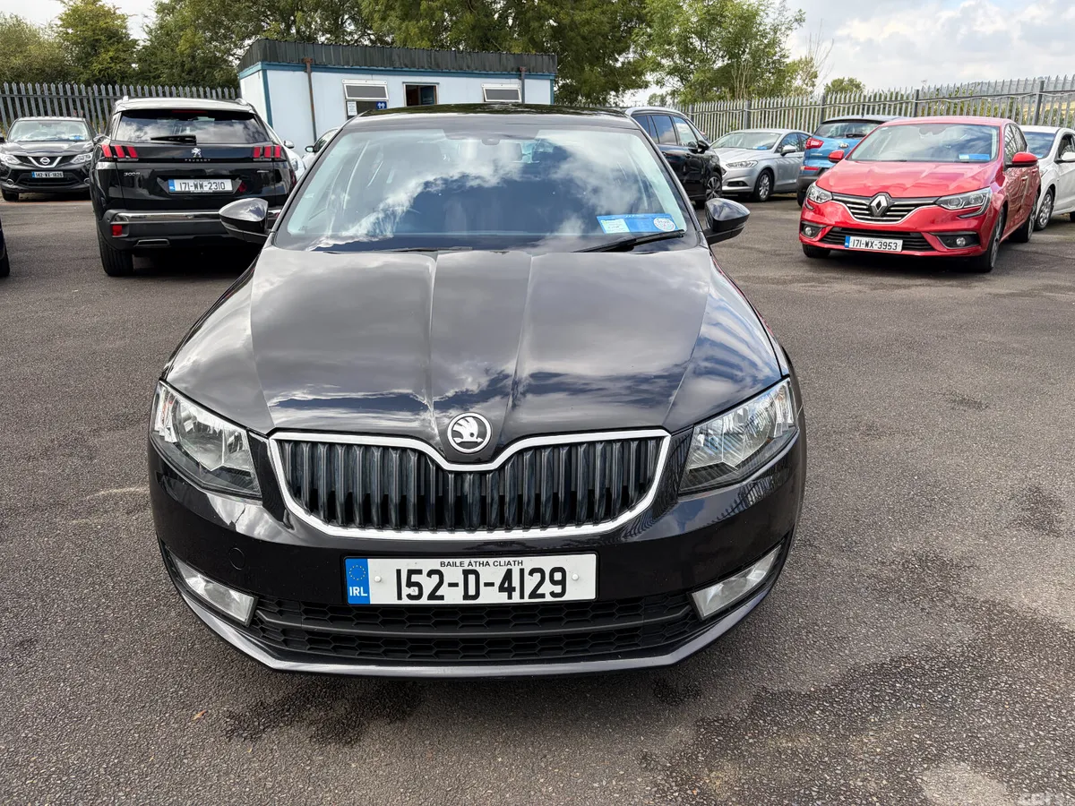 Skoda Octavia Saloon, Diesel, 2015, Black