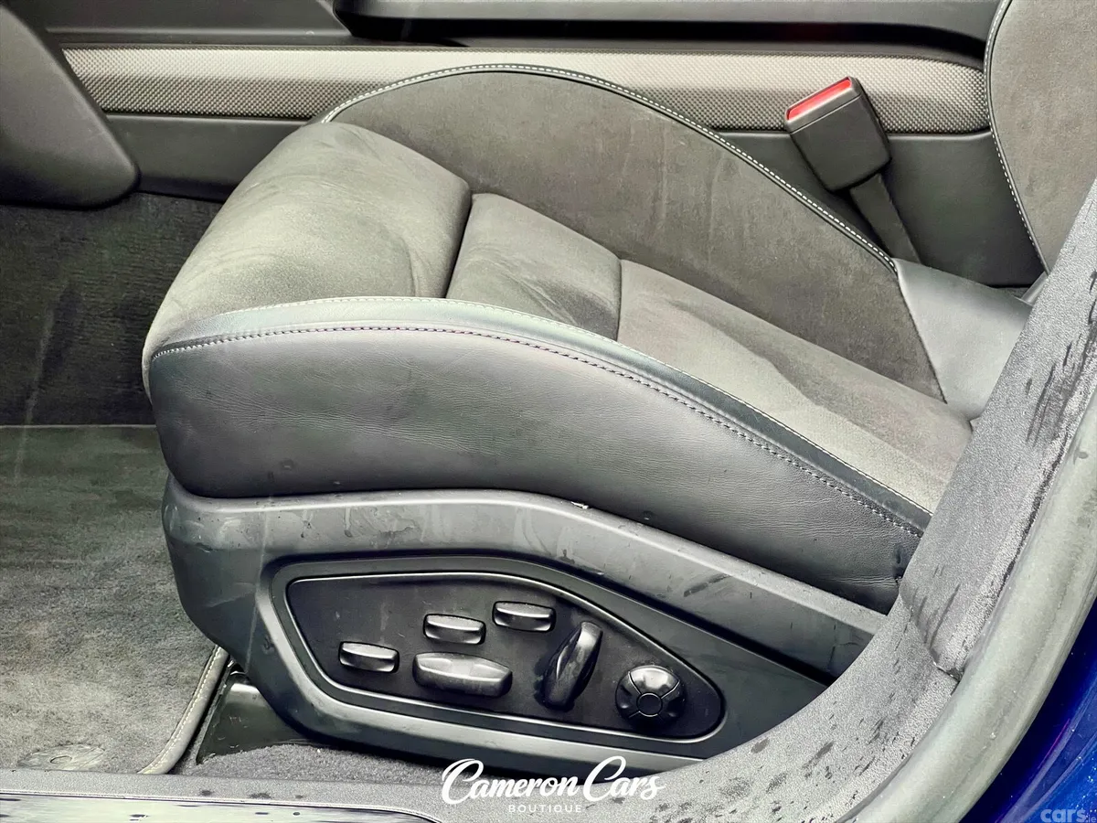 Porsche Taycan Estate, Electric, 2023, Blue