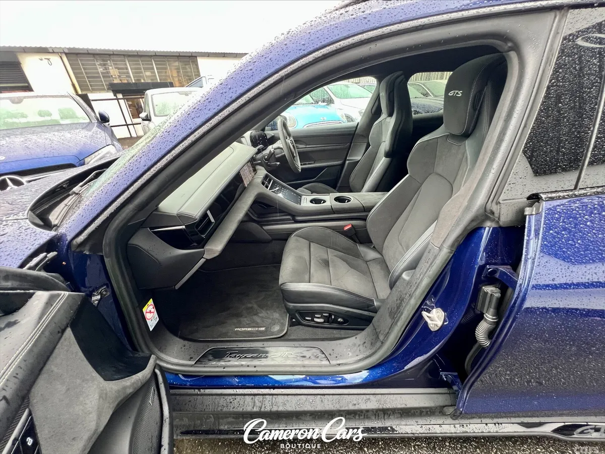Porsche Taycan Estate, Electric, 2023, Blue