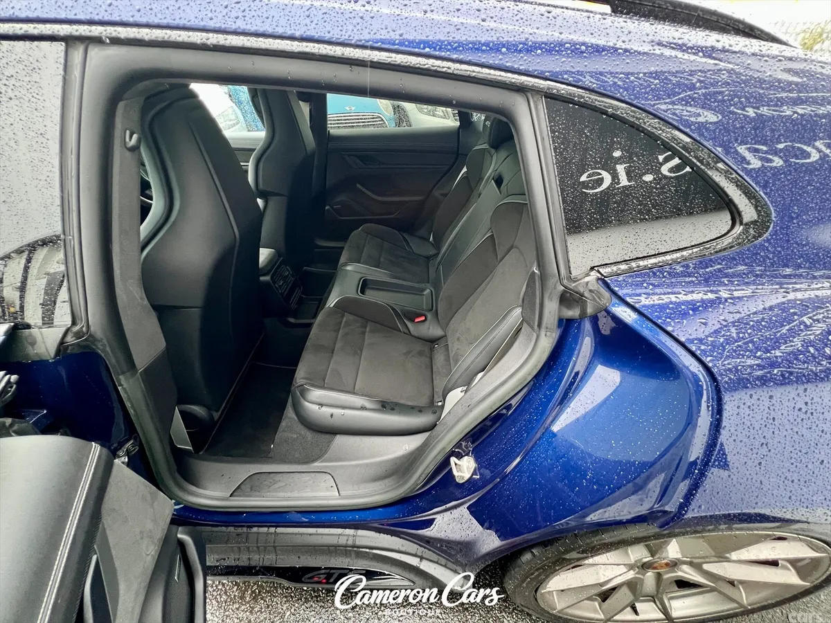 Porsche Taycan Estate, Electric, 2023, Blue