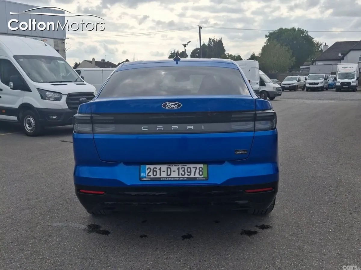 Ford Capri Hatchback, Electric, 2026, Blue