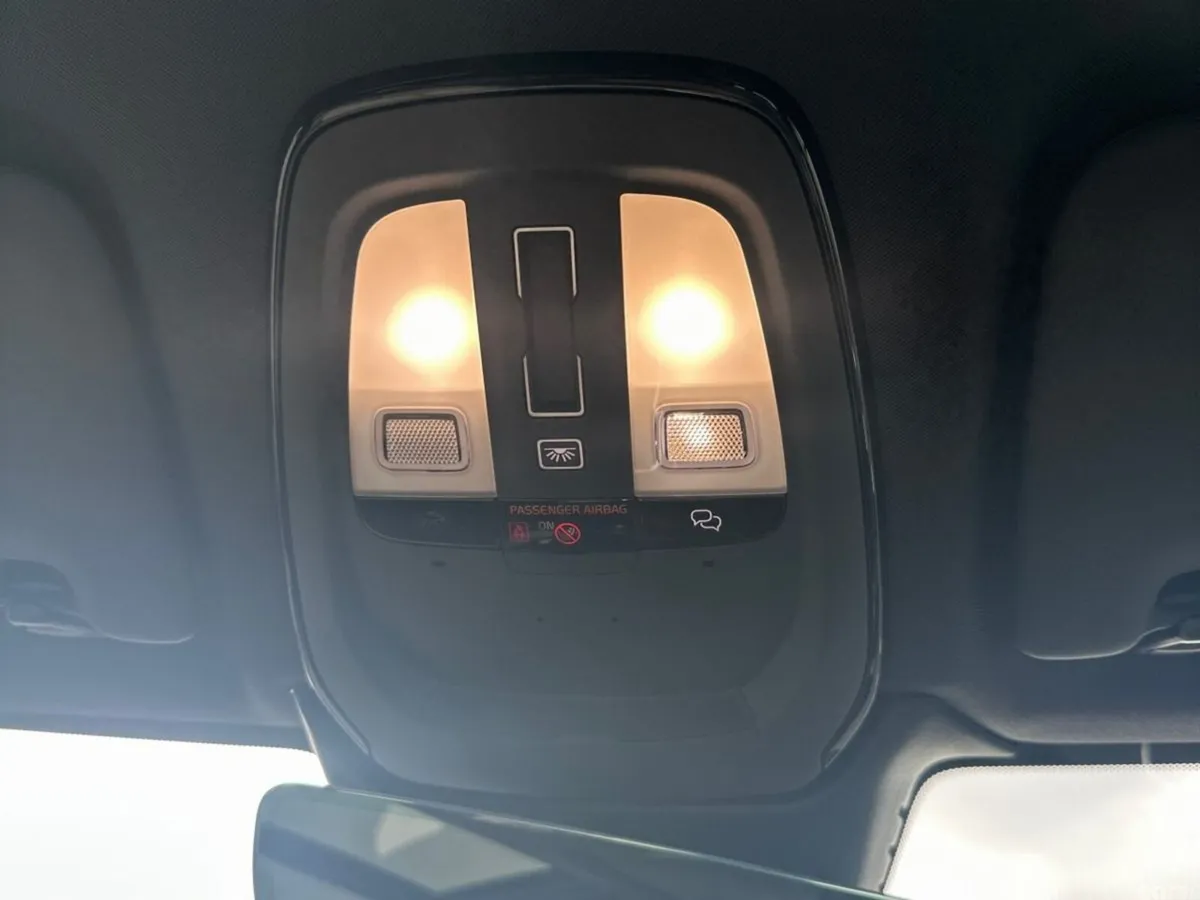 Volvo XC60 SUV, Petrol Plug-in Hybrid, 2026, Black