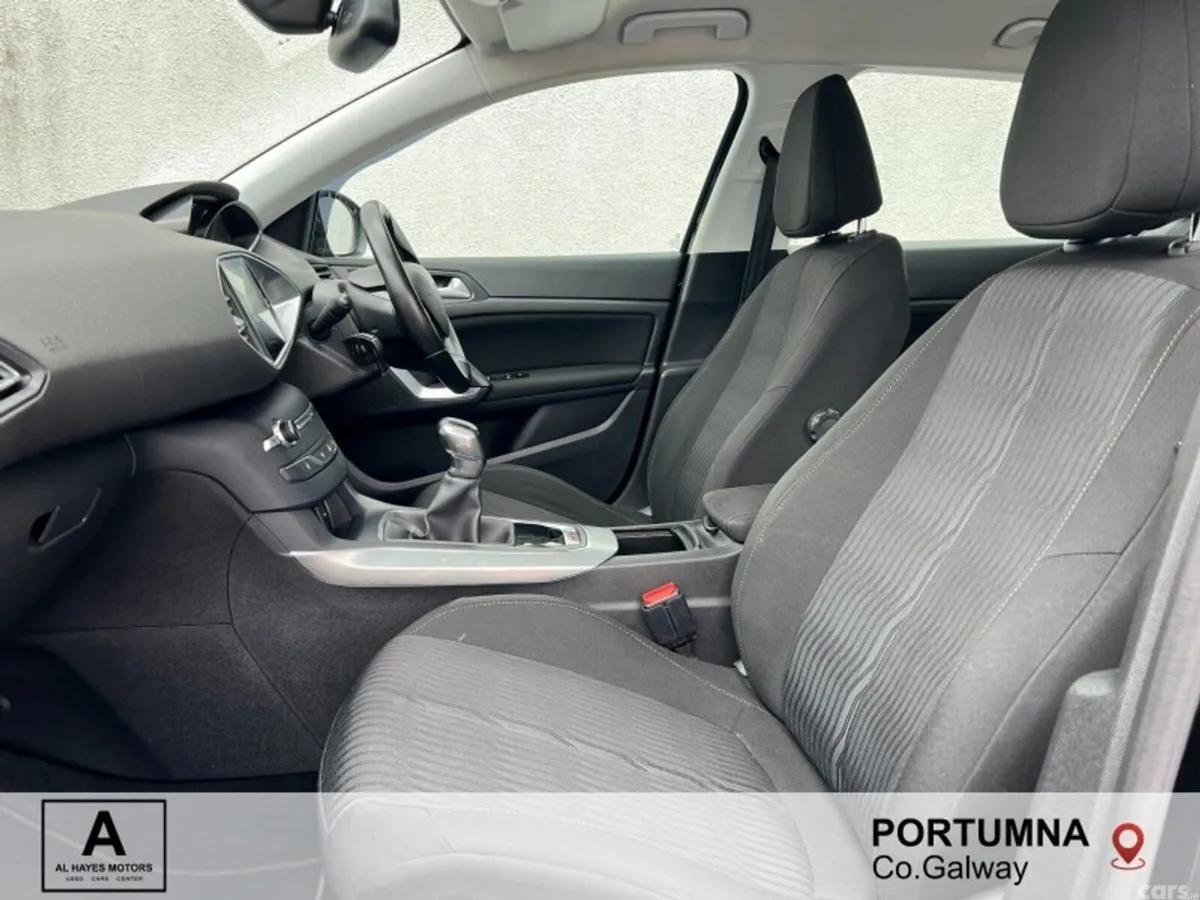 Peugeot 308 Hatchback, Diesel, 2016, Black