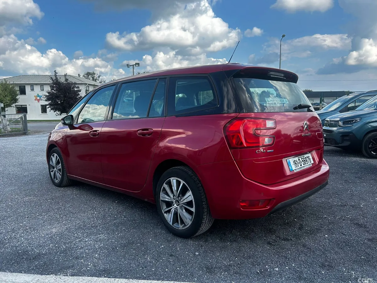 Citroen C4 Picasso Hatchback, Diesel, 2016, Red