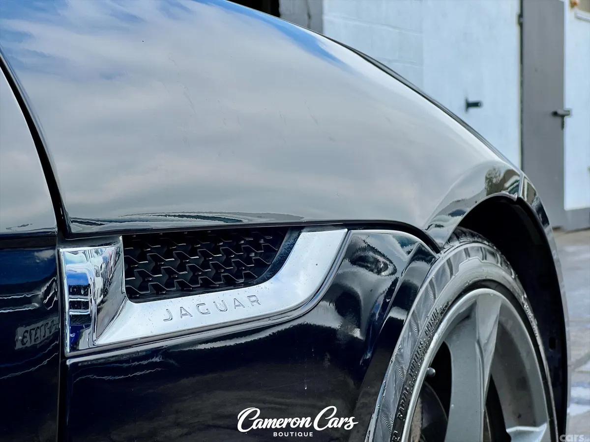 Jaguar F-Type Convertible, Petrol, 2019, Black