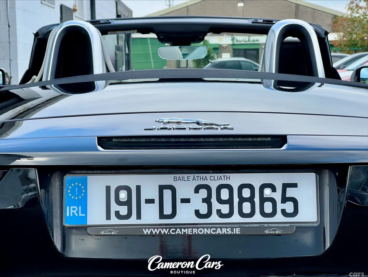Jaguar F-Type Convertible, Petrol, 2019, Black