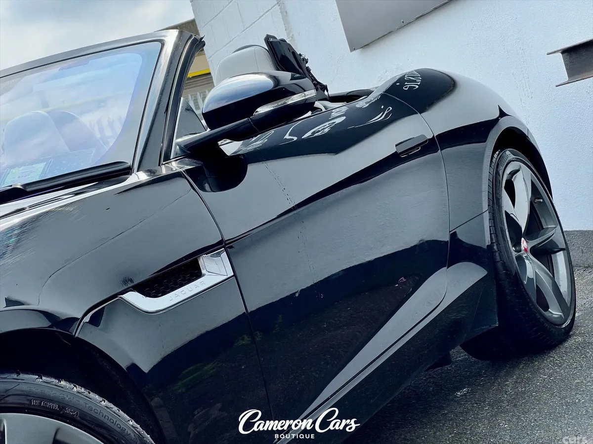 Jaguar F-Type Convertible, Petrol, 2019, Black