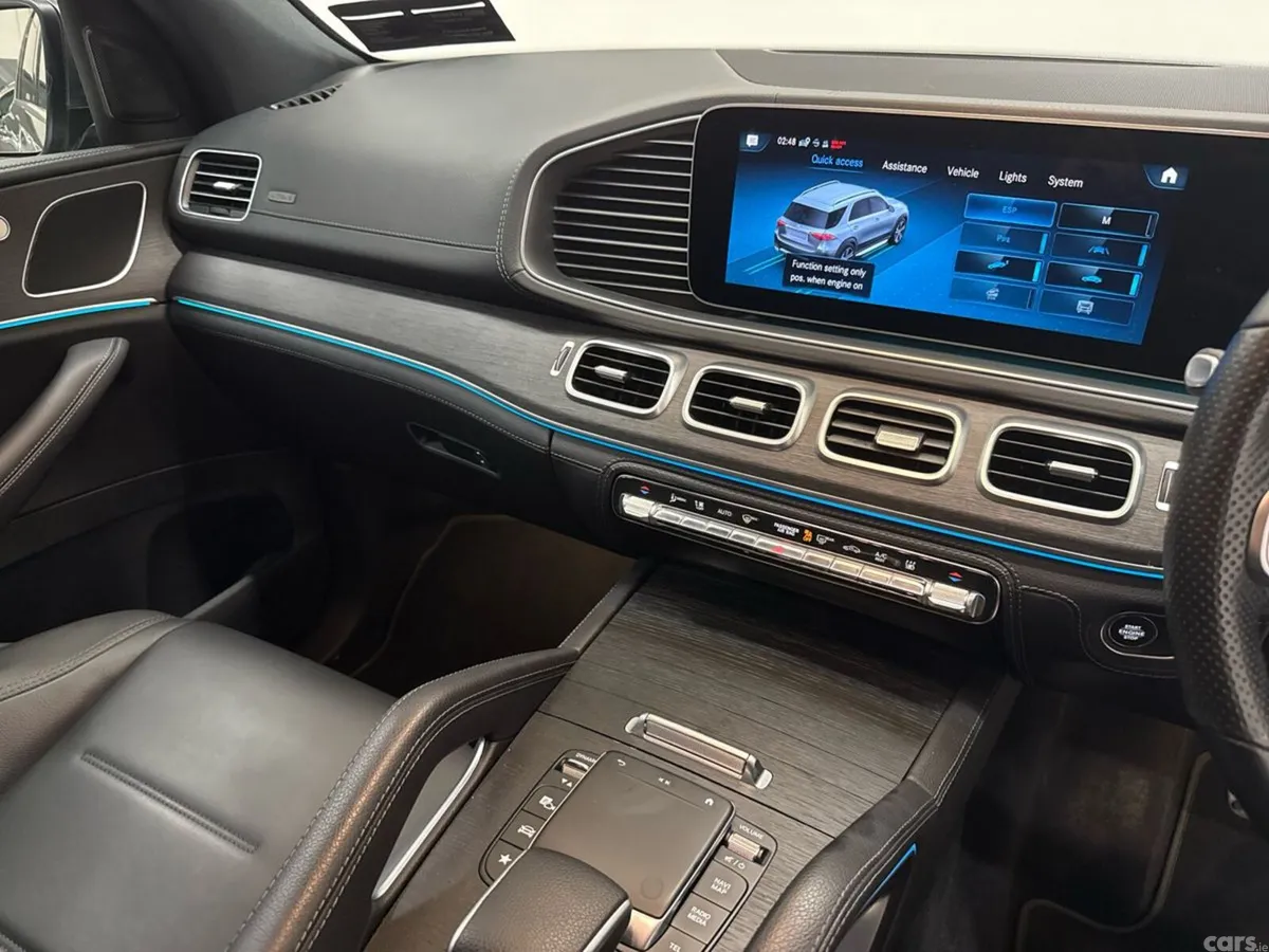 Mercedes-Benz GLE SUV, Diesel Plug-in Hybrid, 2022, Grey