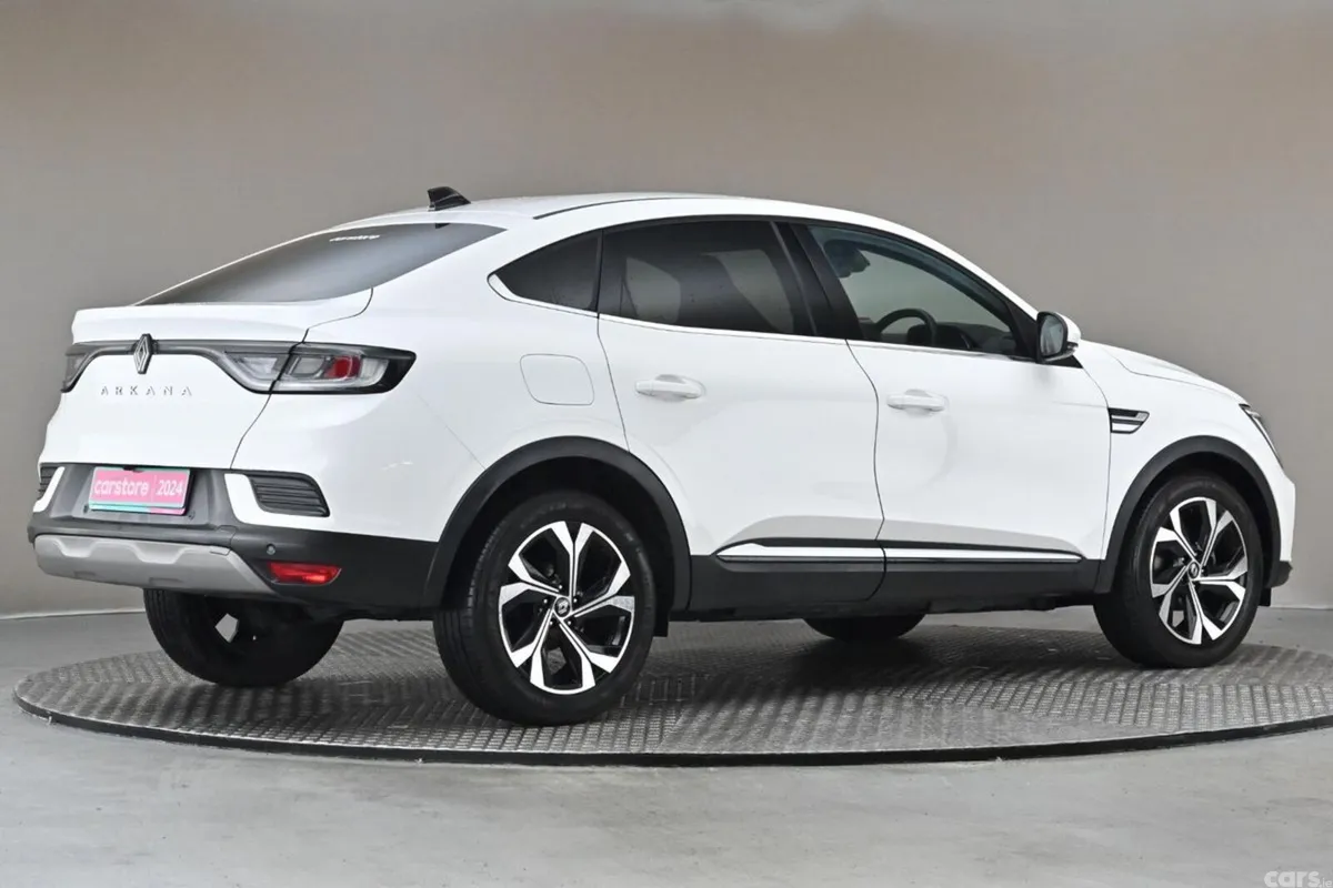 Renault Arkana SUV, Petrol, 2024, White
