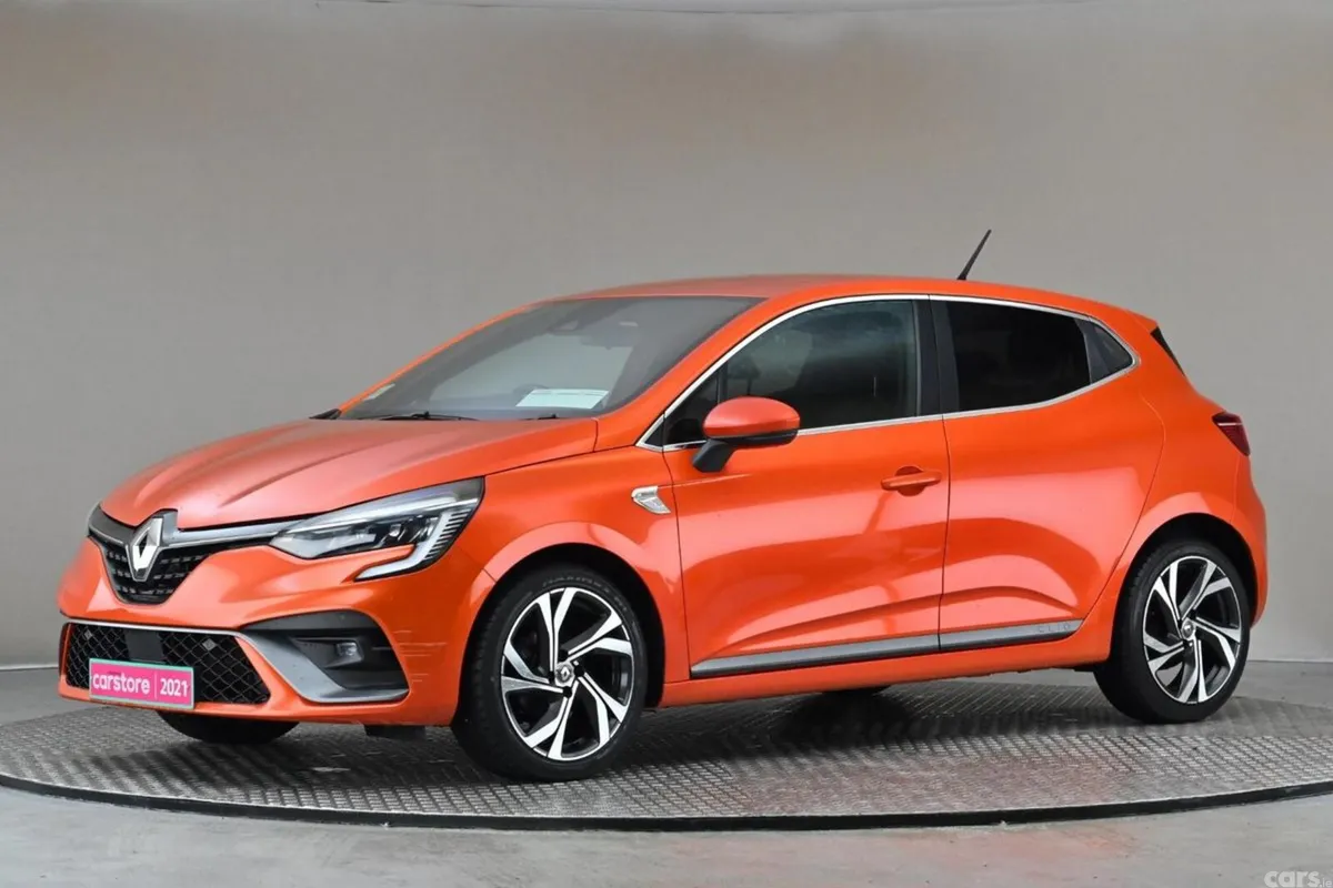 Renault Clio Hatchback, Petrol, 2021, Orange