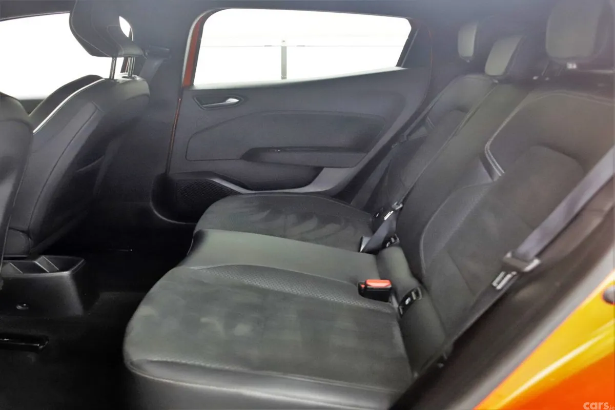 Renault Clio Hatchback, Petrol, 2021, Orange