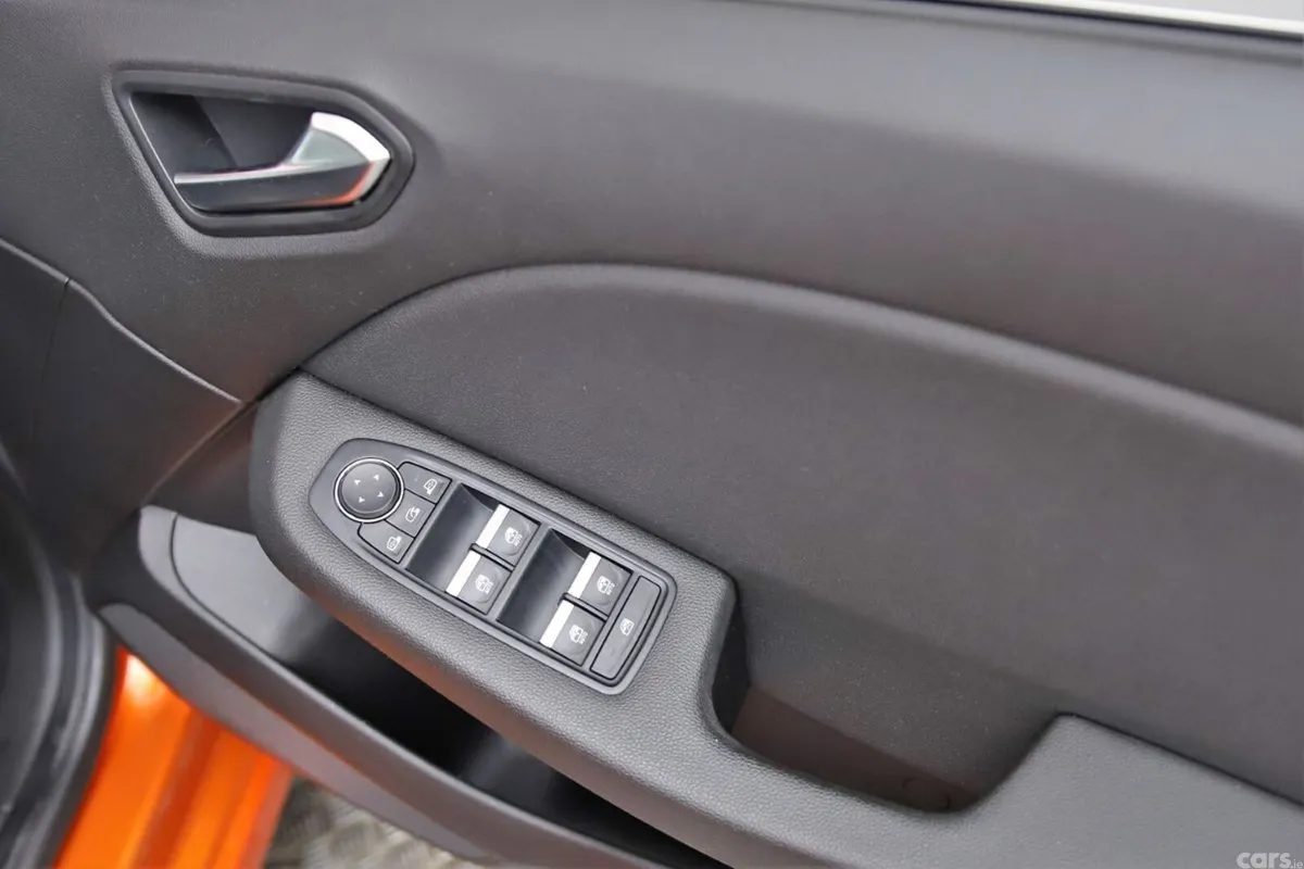 Renault Clio Hatchback, Petrol, 2021, Orange