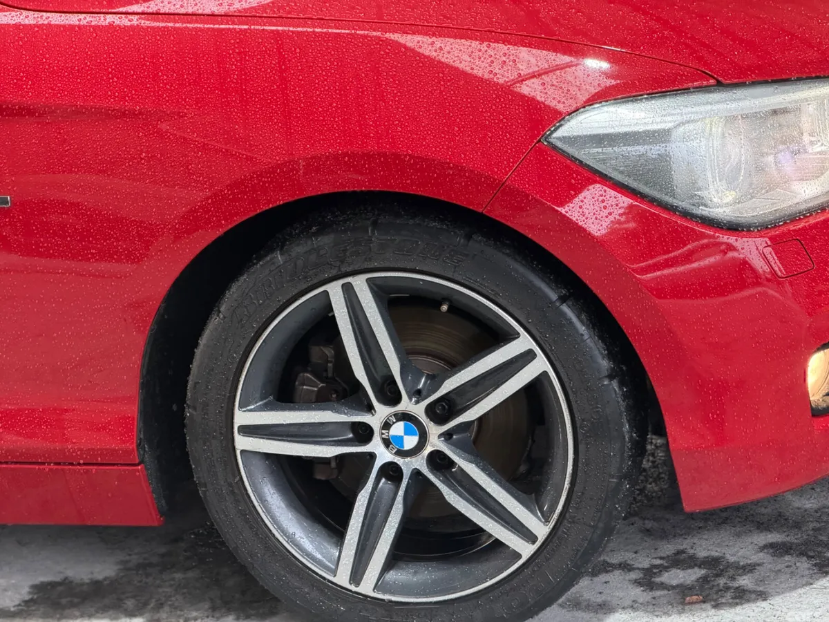 BMW 1-Series Hatchback, Petrol, 2013, Red