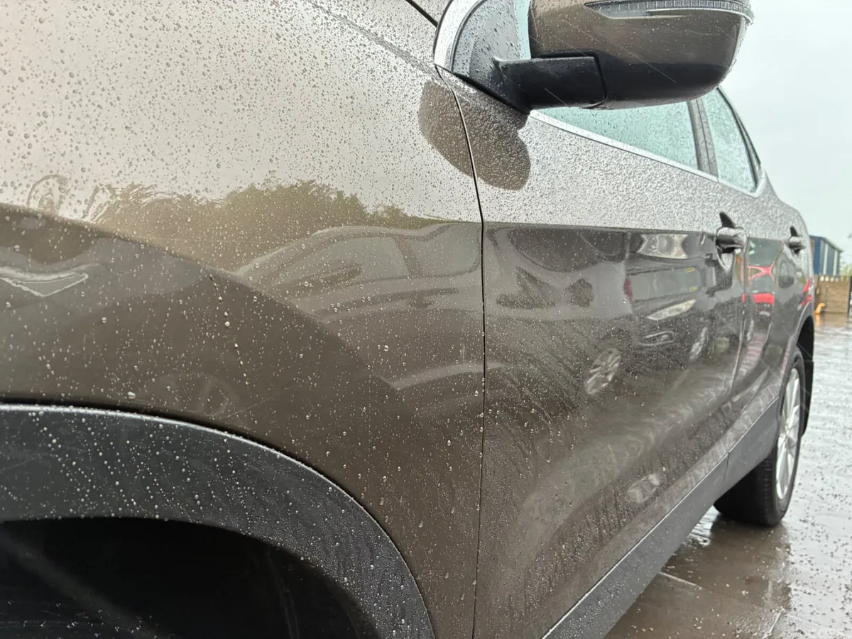 Nissan Qashqai SUV, Diesel, 2017, Brown