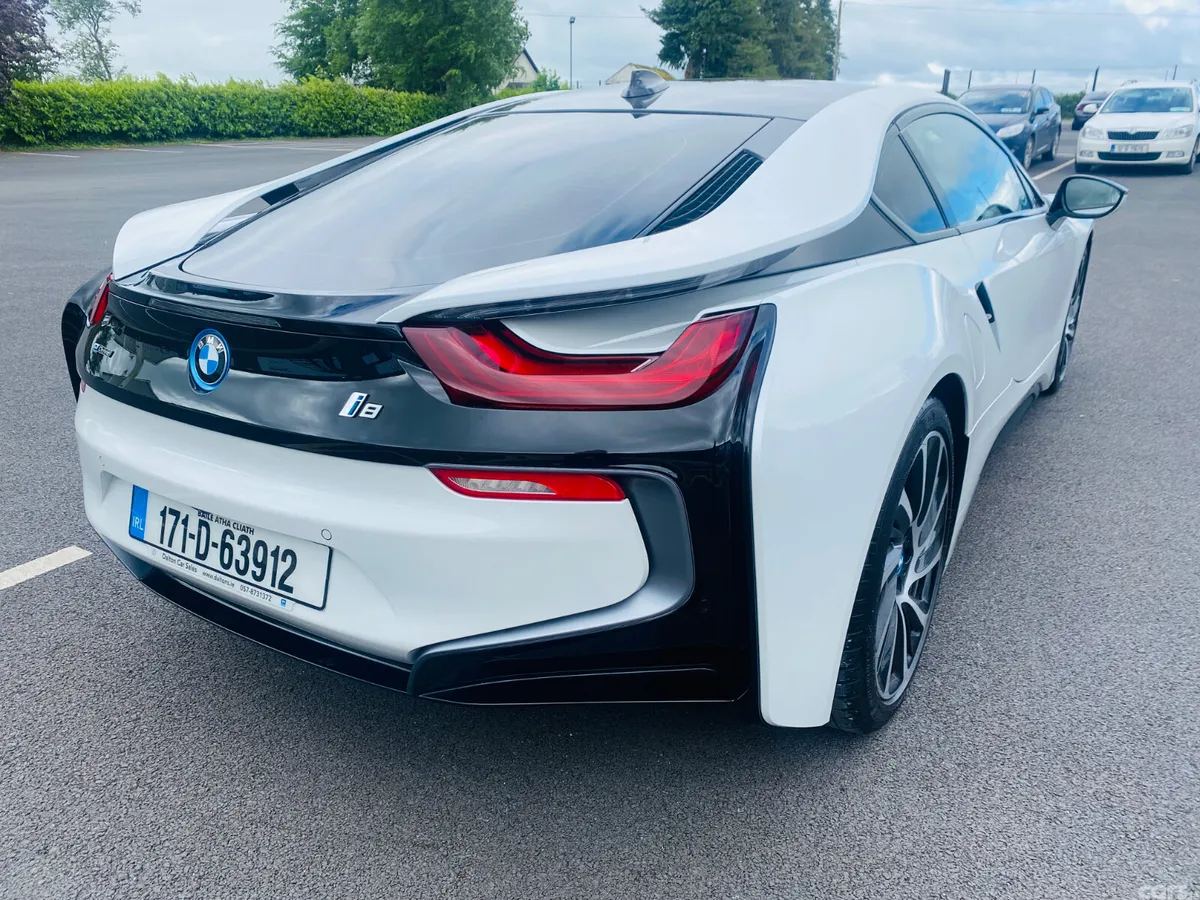 BMW i8 Coupe, Petrol Plug-in Hybrid, 2017, White