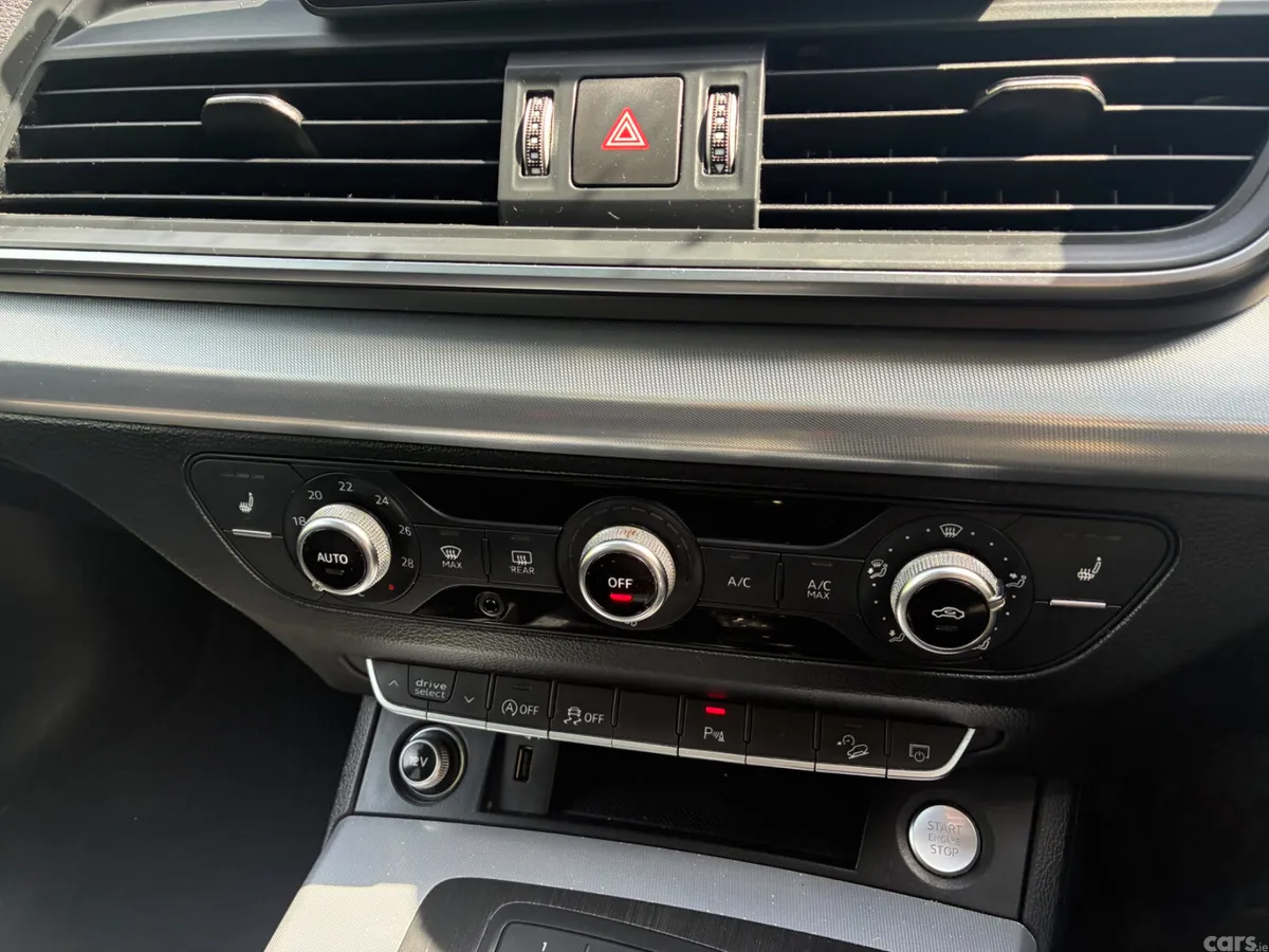 Audi Q5 SUV, Diesel, 2020, Grey