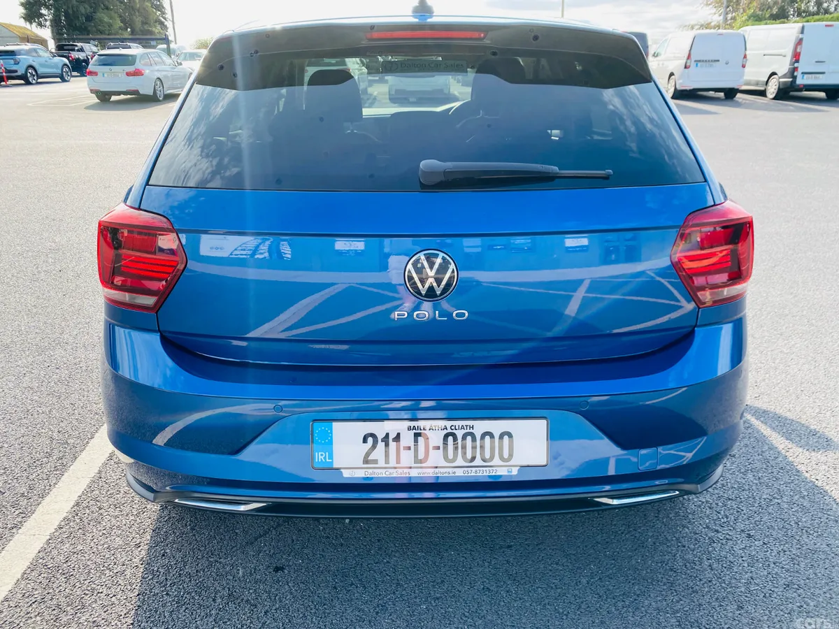 Volkswagen Polo Hatchback, Petrol, 2021, Blue