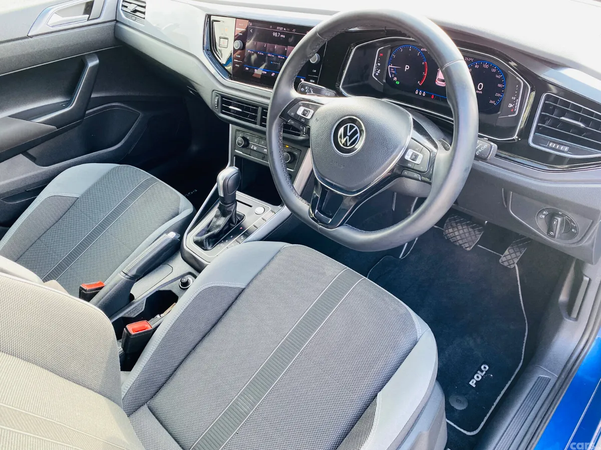 Volkswagen Polo Hatchback, Petrol, 2021, Blue
