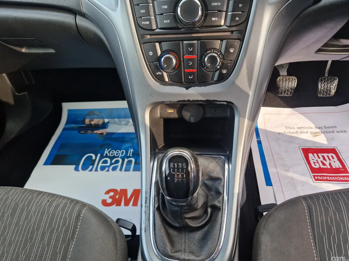 Opel Astra Saloon, Petrol, 2016, Blue
