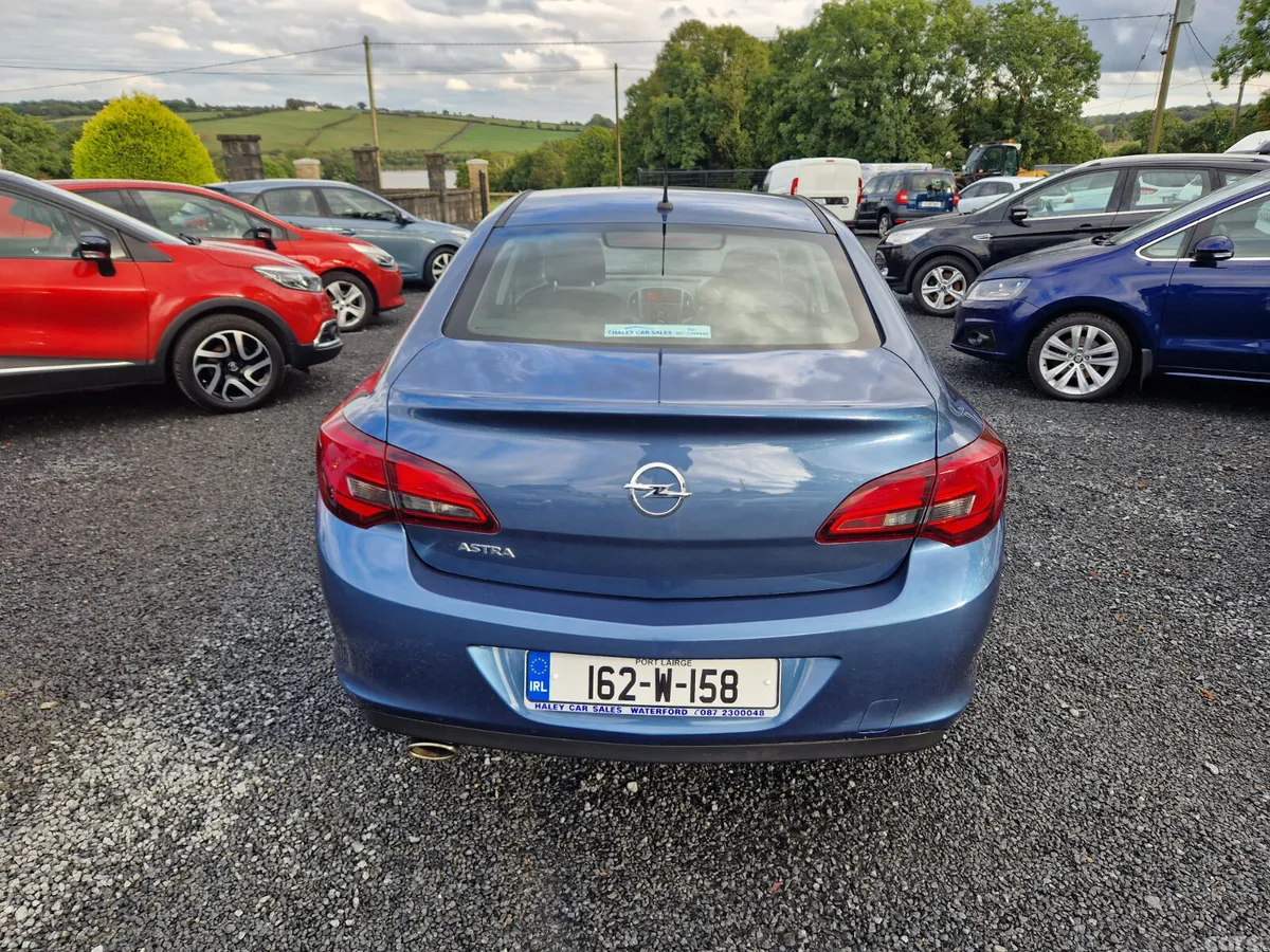 Opel Astra Saloon, Petrol, 2016, Blue