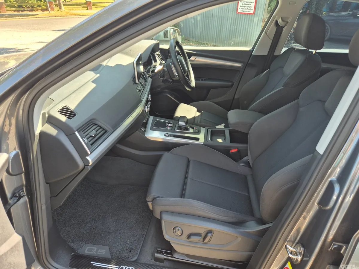 Audi Q5 SUV, Diesel, 2020, Grey