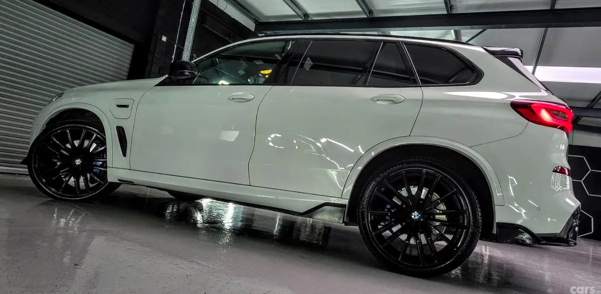 BMW X5 SUV, Petrol Plug-in Hybrid, 2022, White