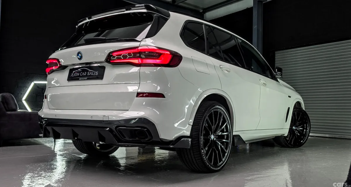 BMW X5 SUV, Petrol Plug-in Hybrid, 2022, White