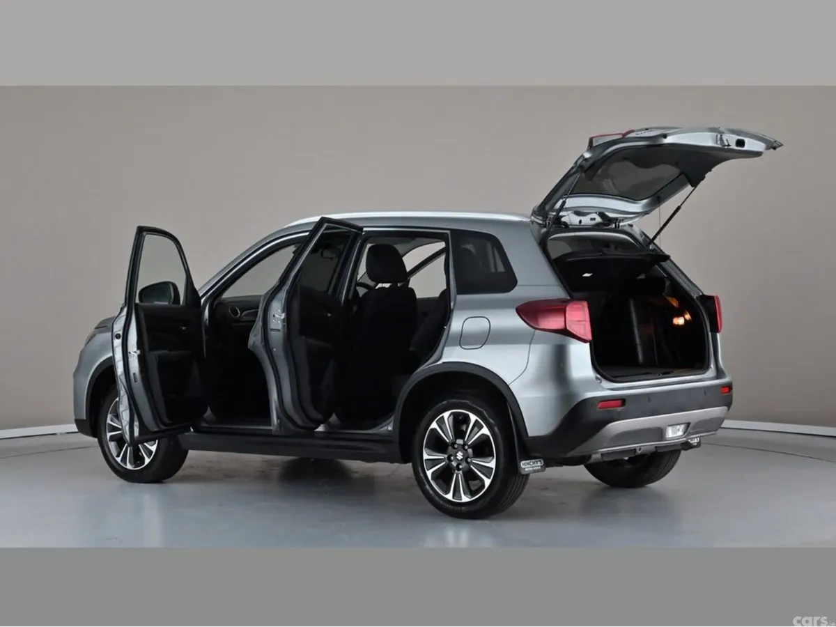 Suzuki Vitara SUV, Petrol, 2024, Grey