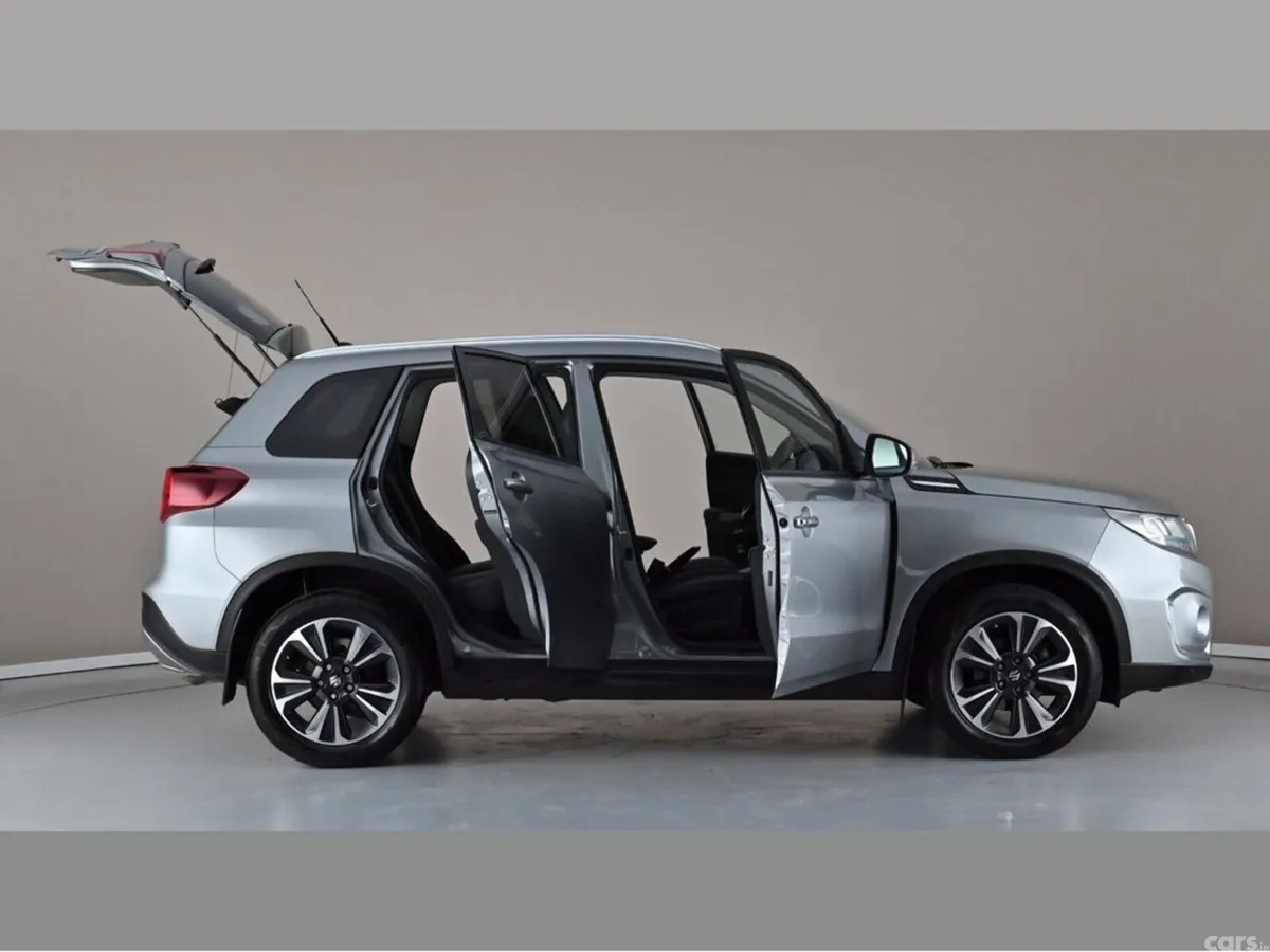 Suzuki Vitara SUV, Petrol, 2024, Grey