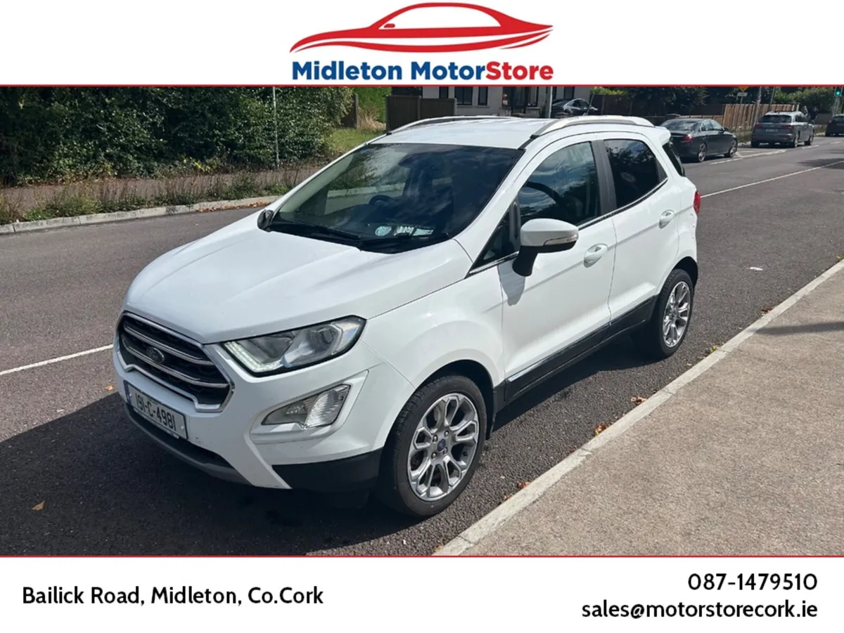 Ford EcoSport Hatchback, Petrol, 2019, White